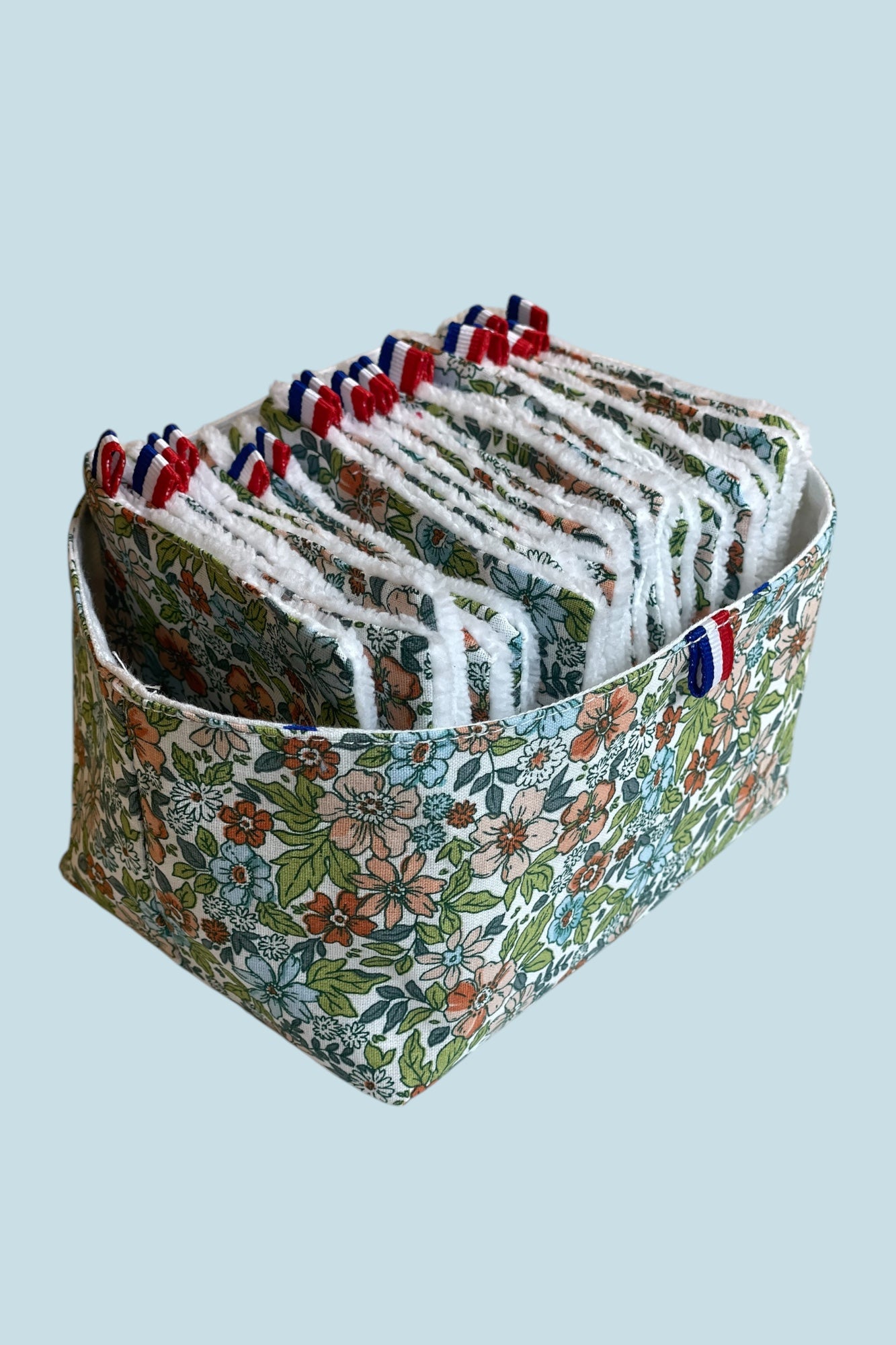 20 lingettes bambou avec panier motifs fleurs vertes moonlac