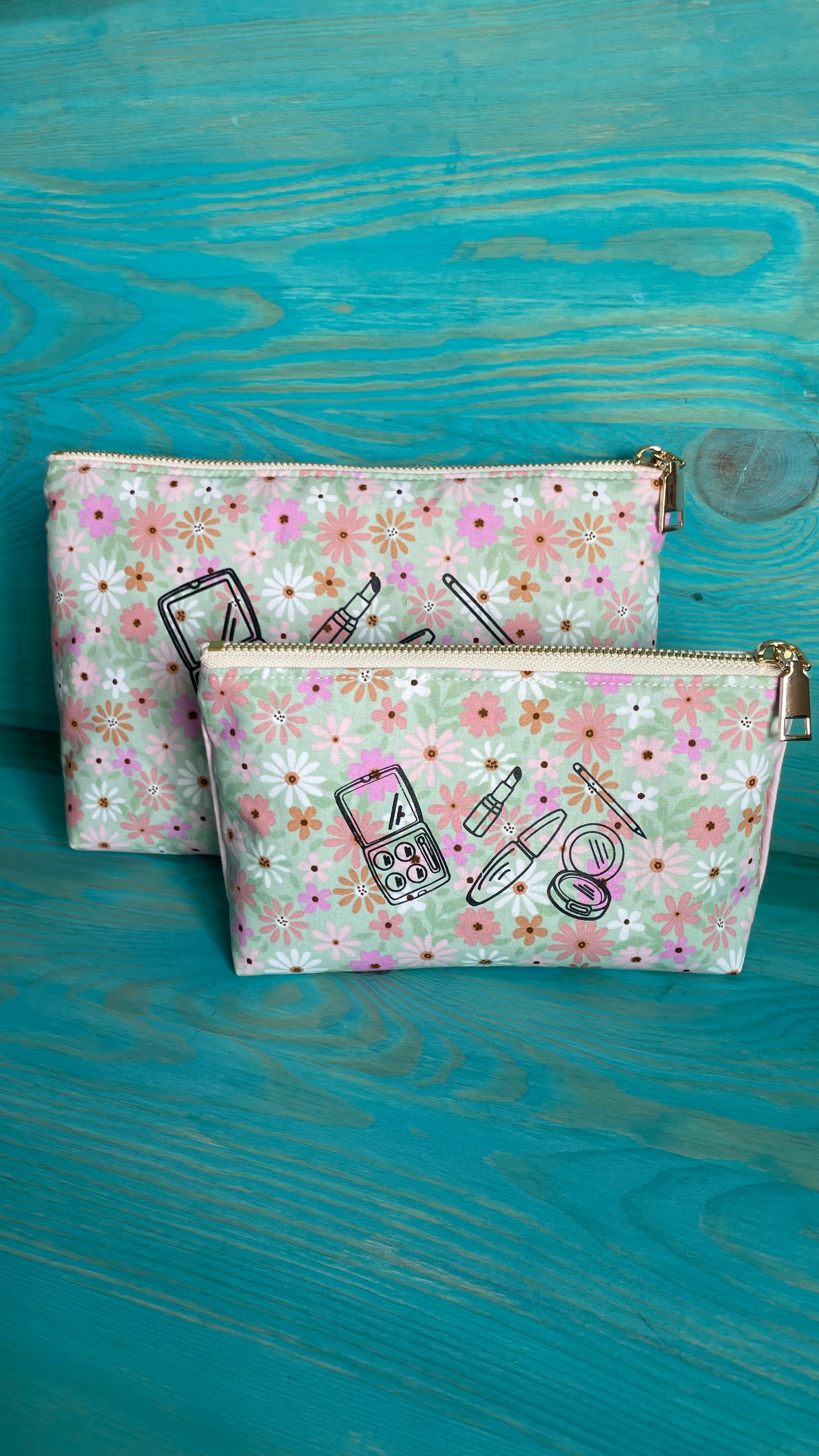 Jolies trousses à maquillage avec deux tailles small et large tissu fleuri Moonlac